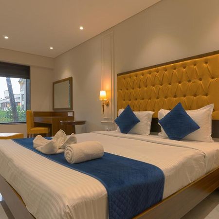 Magnus Nexstar Suites Kalyani Nagar Pune Exteriör bild