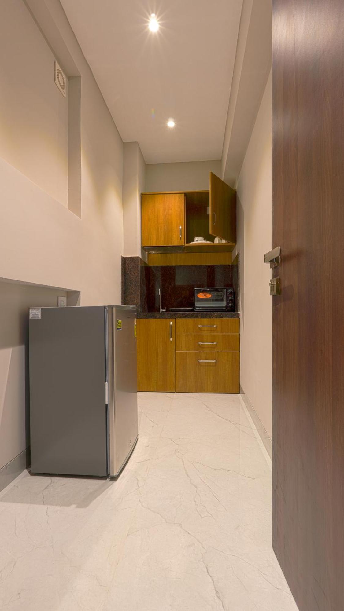 Magnus Nexstar Suites Kalyani Nagar Pune Exteriör bild